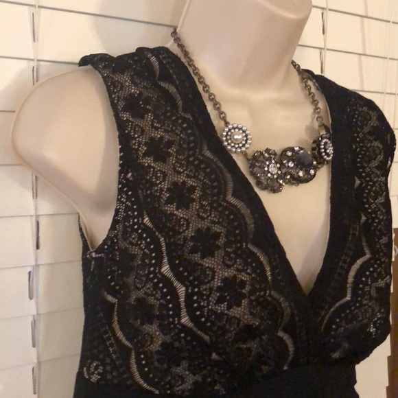 New without tags Scarlett Nite Dress - Picture 2 of 8